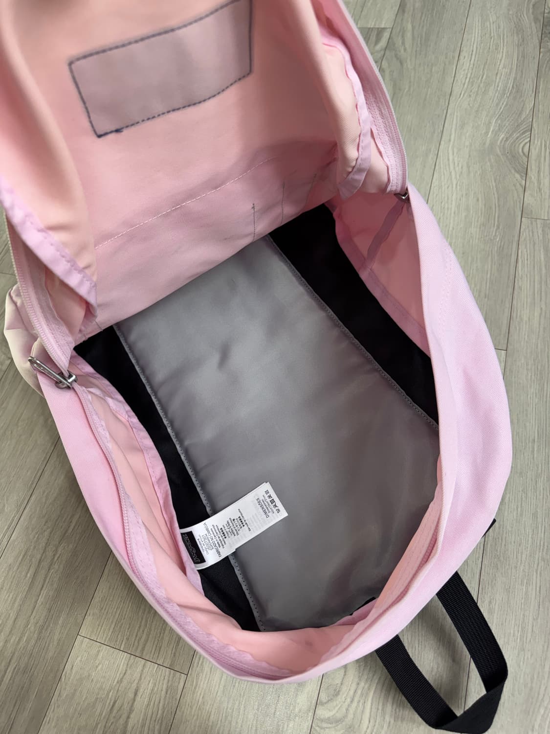 잔스포츠 딸기우유맛 핑크 백팩 상품이미지6