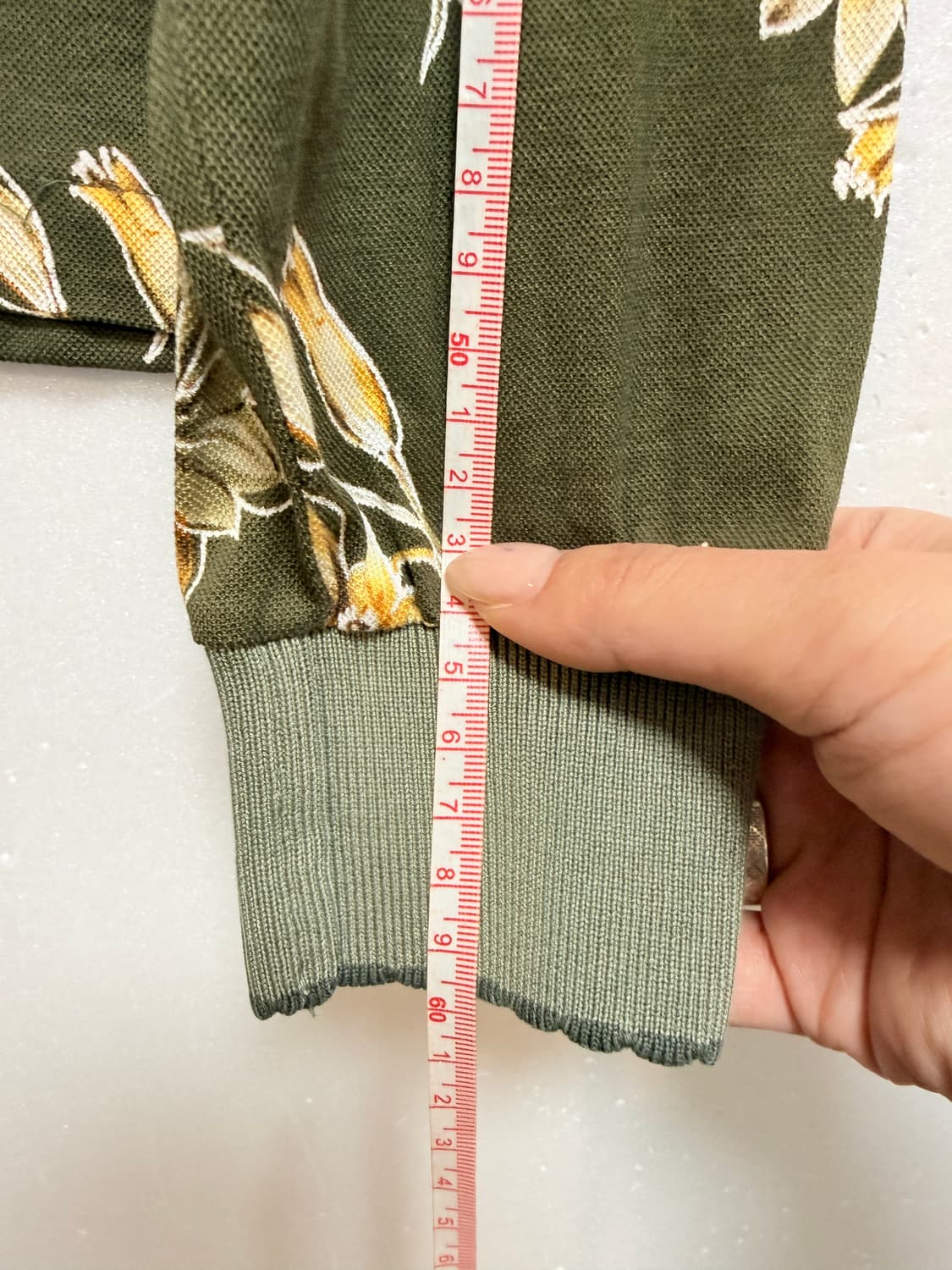 BALMAIN 발망 플라워 패턴 카라 티셔츠 카키 95 명품 카라티 상품이미지9