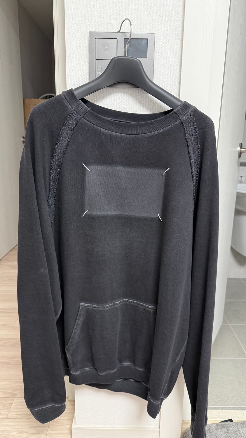 [48] 마르지엘라 스티치 맨투맨 블랙 상품이미지3