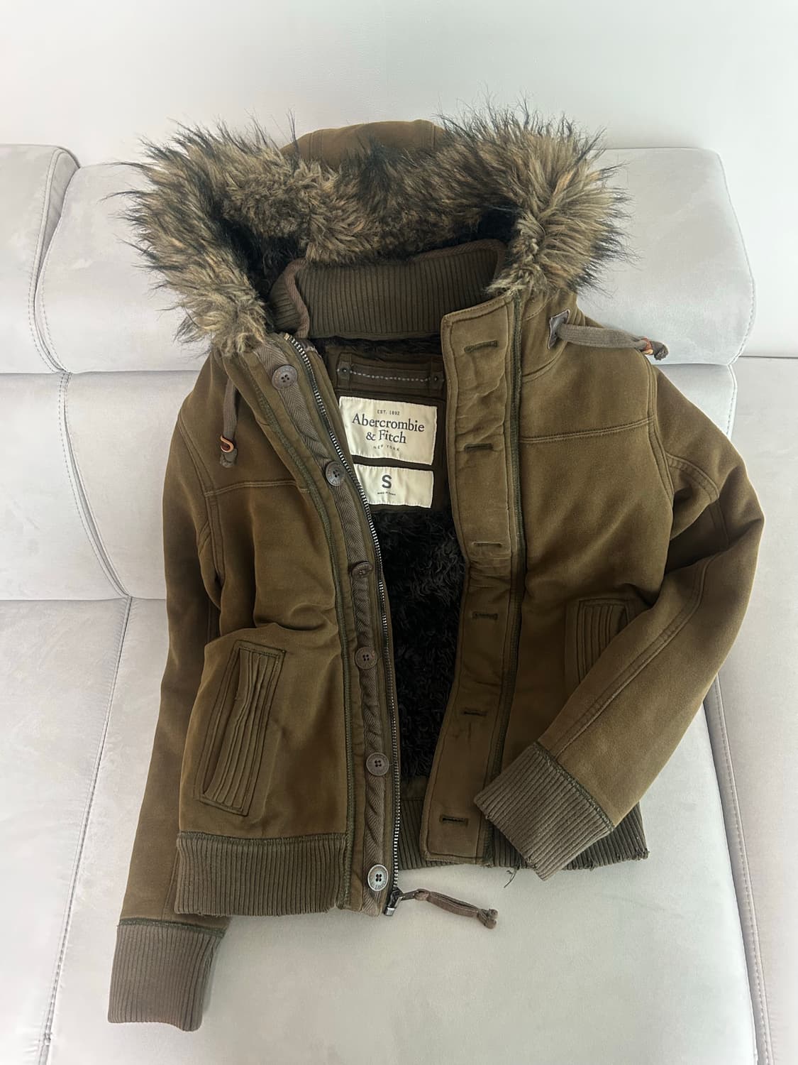 아베크롬비 울프죠 s사이즈 상품이미지2