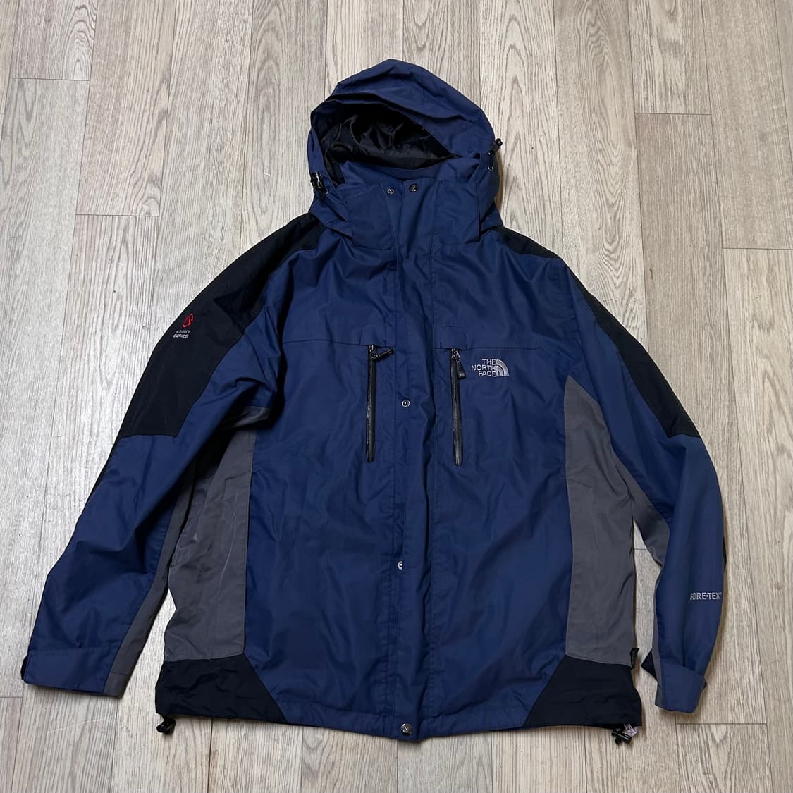 노스페이스 써밋시리즈 해외판 정품 고어텍스 자켓 105 상품이미지1