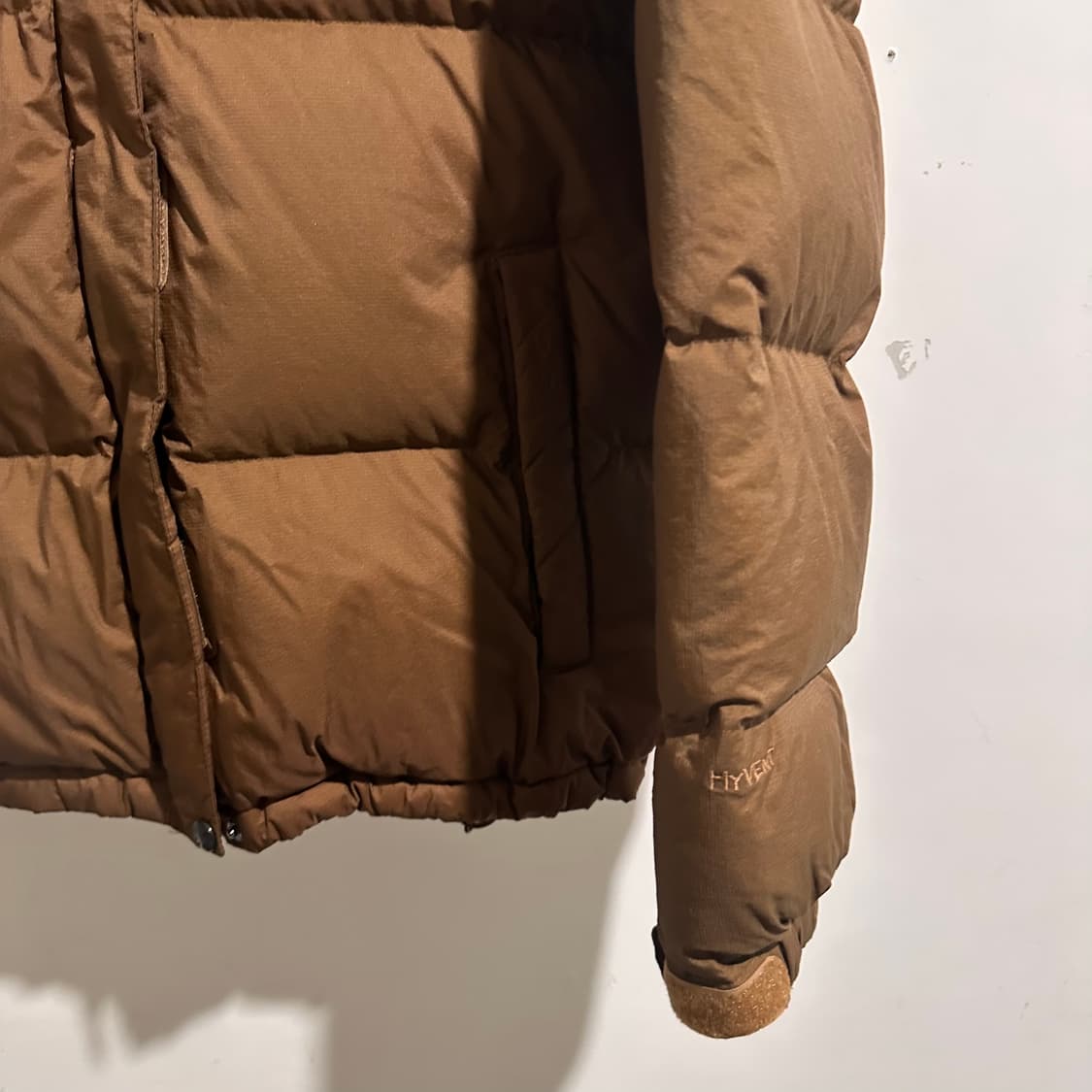 노스페이스 옐로우 브라운 패딩 상품이미지3