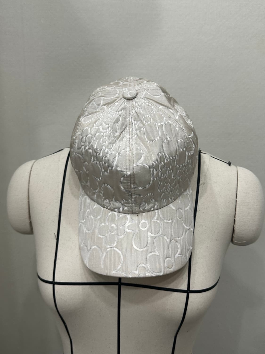 포에지담 볼캡 puff cap in ivory 상품이미지1