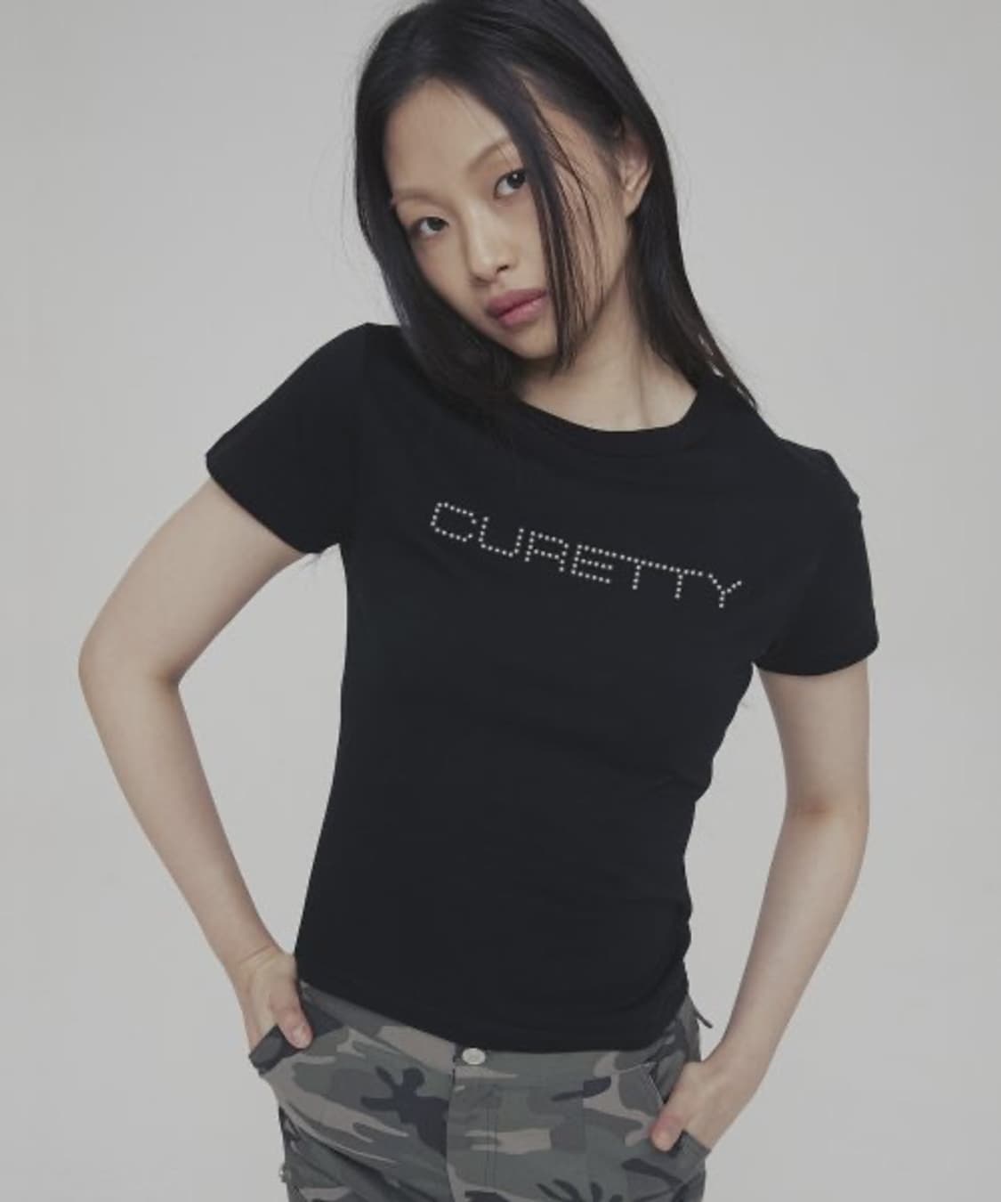 [M] 큐리티 C LOGO CONVEX T-SHIRT BLACK 상품이미지1