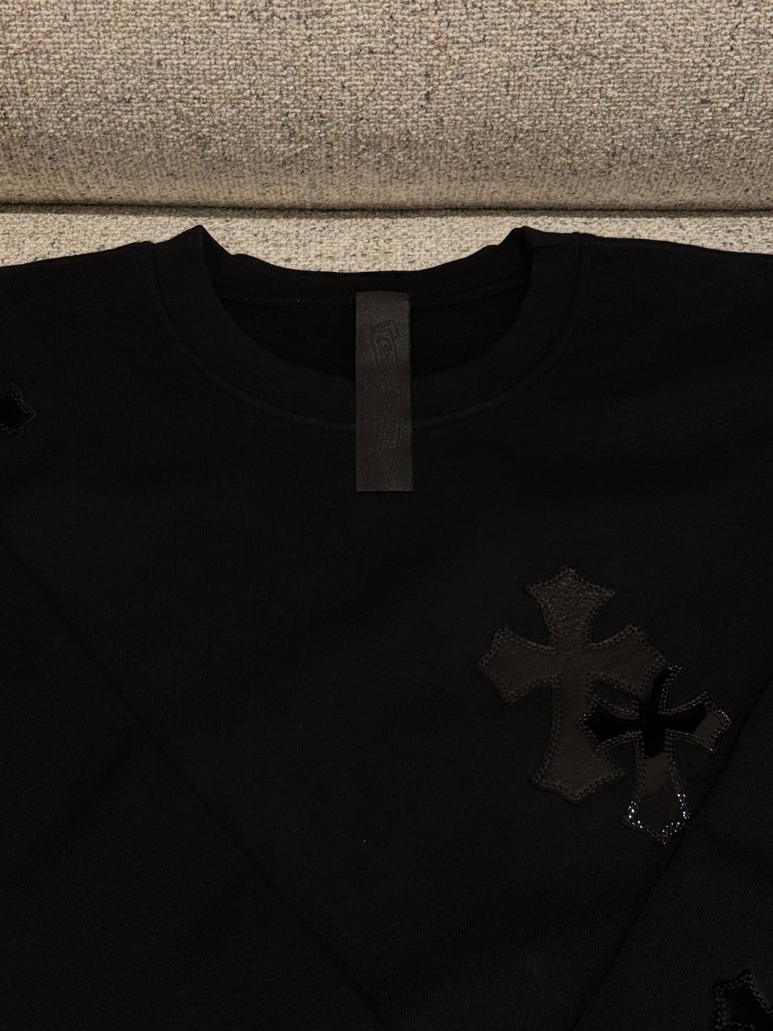 크롬하츠 레더 패치 맨투맨 상품이미지3