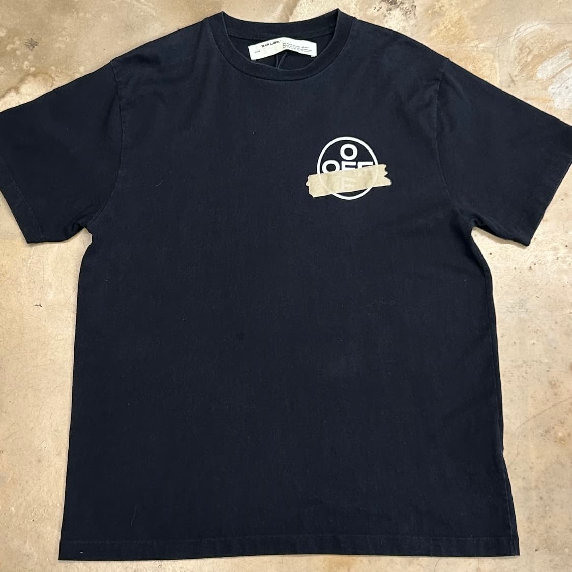 🫶🏻 오프화이트 Black 반팔티 🫶🏻 상품이미지3