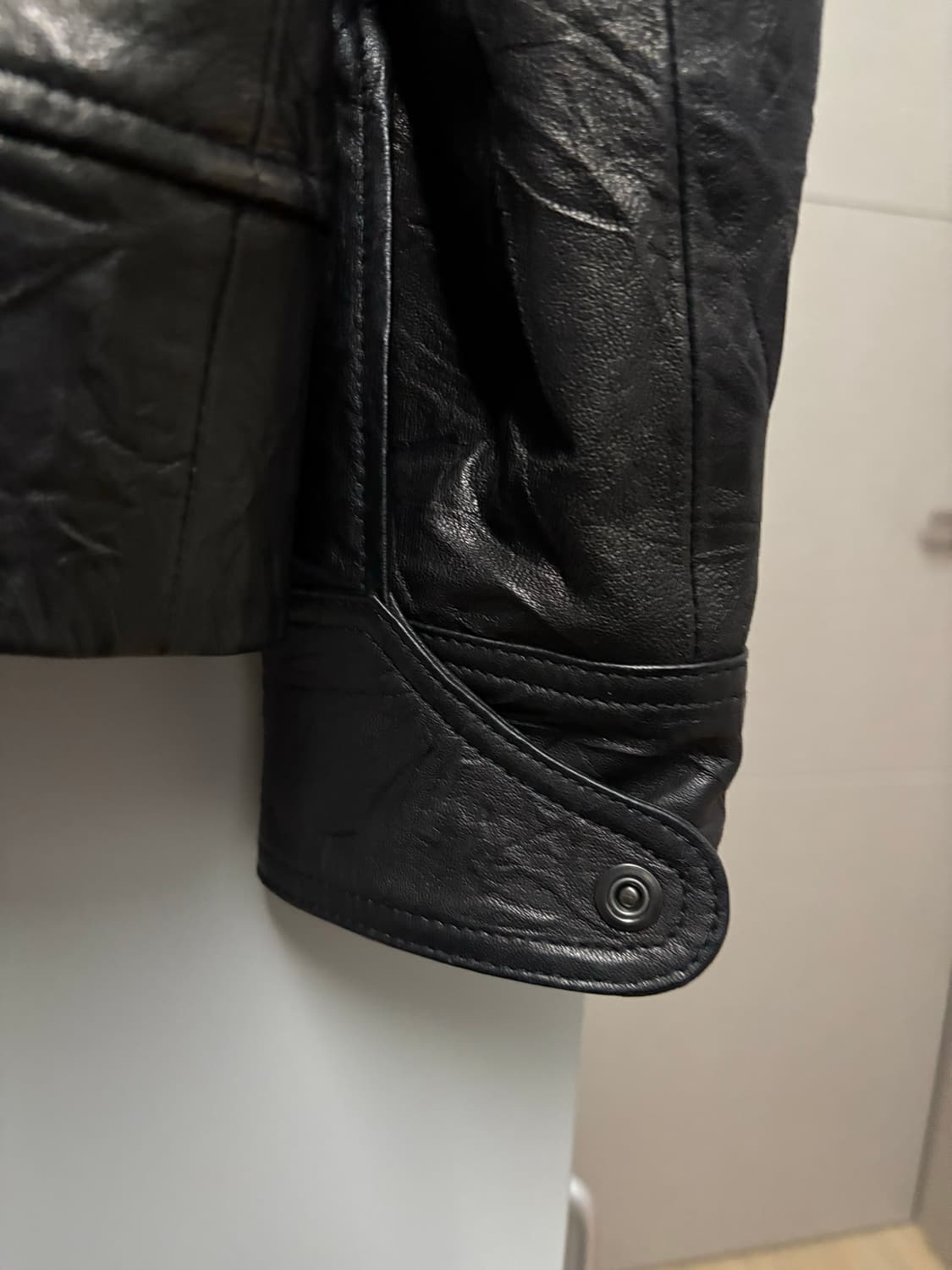 언어펙티드 레더 자켓 상품이미지2