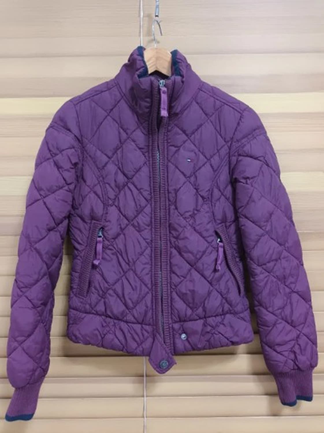 타미힐피거데님 여성 누빔패딩점퍼 S사이즈 상품이미지2