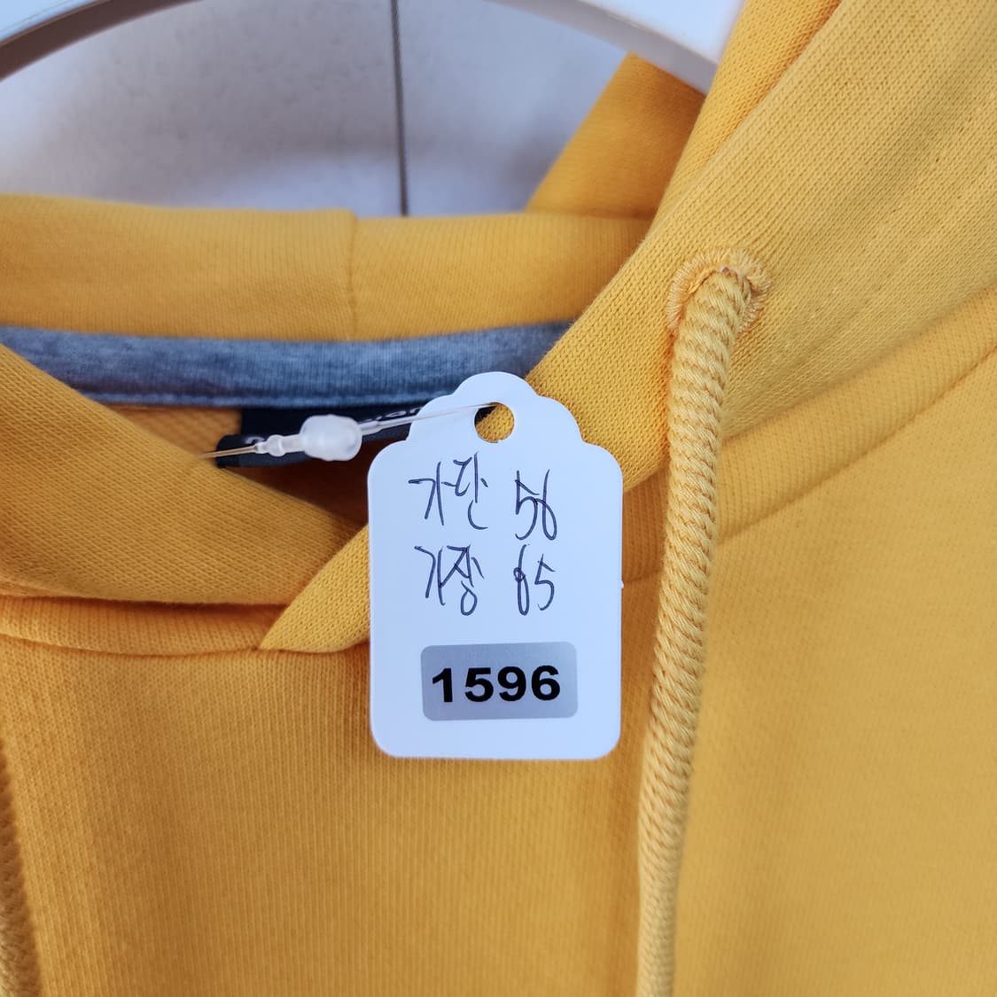 뉴발란스 노란색 후드티 상품이미지7