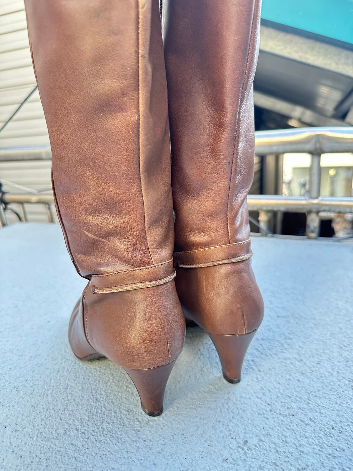 Vintage leather buckle boots 상품이미지10