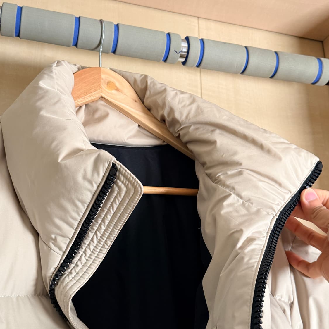 솔리드옴므 21fw 숏구스다운 베이지 48 상품이미지3