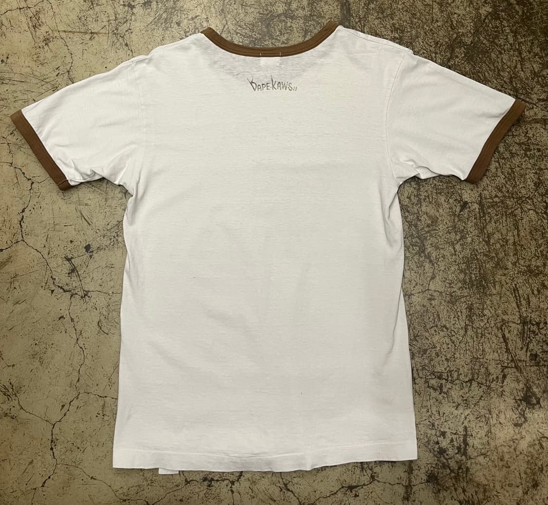 00s bape x kaws 링거티셔츠 상품이미지5