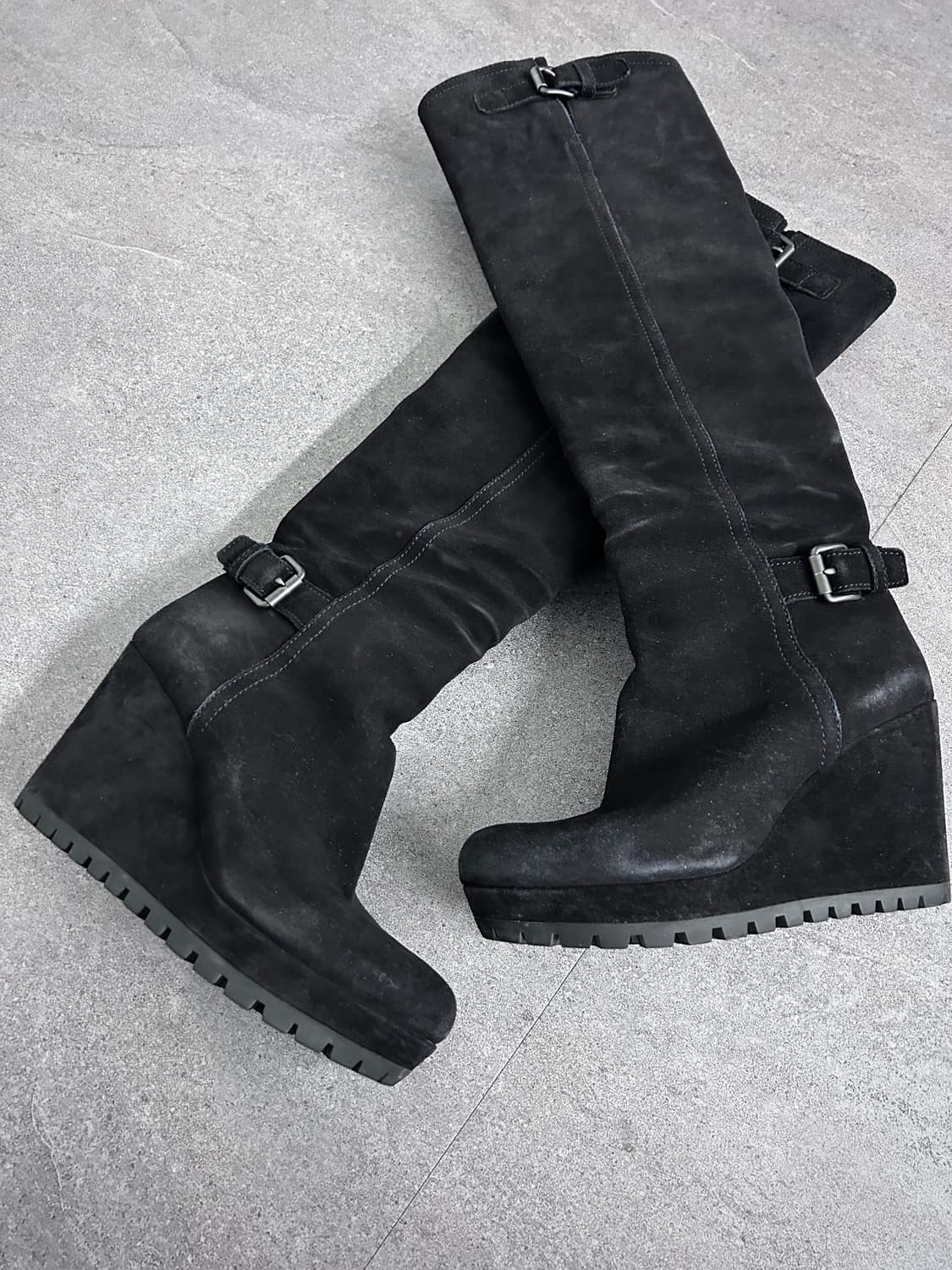 프라다 스웨이드 버클 웨지 롱 부츠 상품이미지2