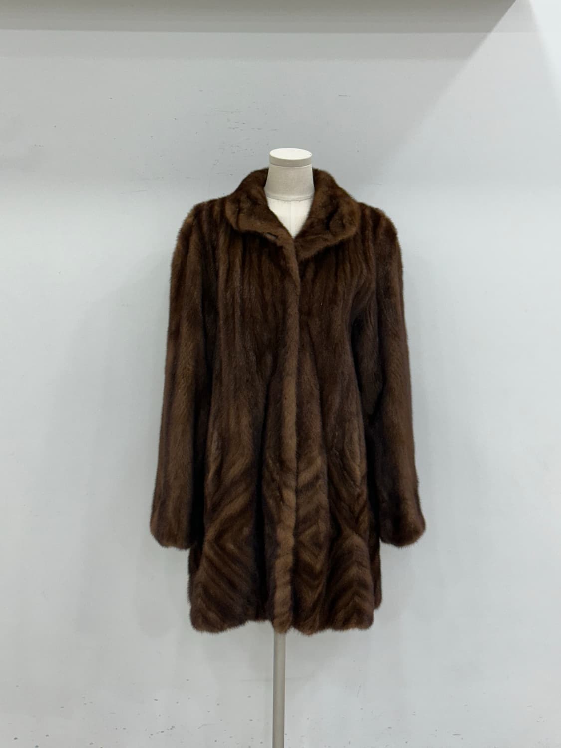 진도 모피 사가밍크 코트 상품이미지1