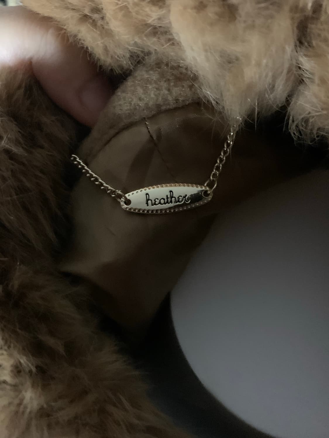 라떼갸루 금장 퍼 케이프 코트 상품이미지4