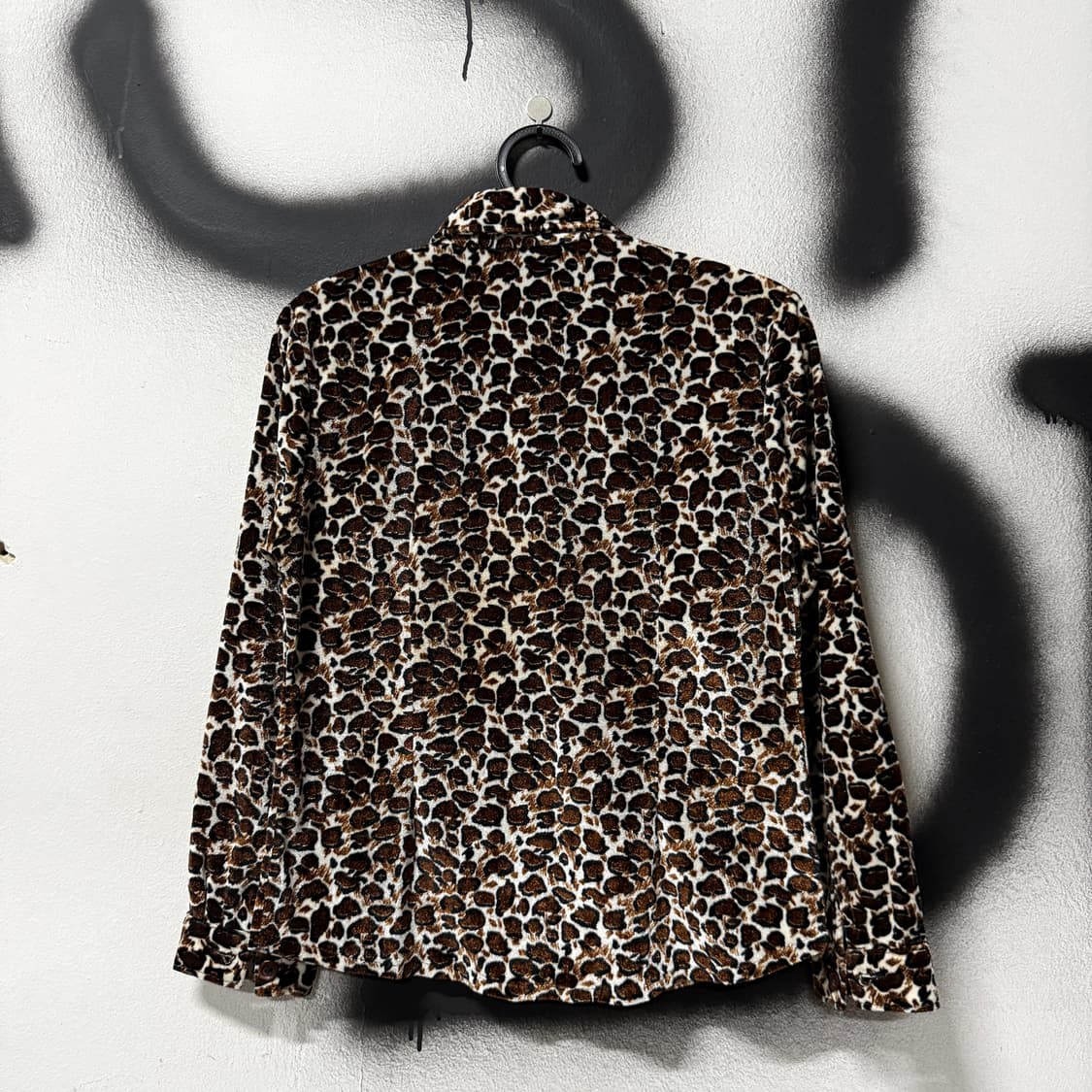 VTG 빈티지 레오파드 패턴 벨벳 셔츠 탑 상품이미지2
