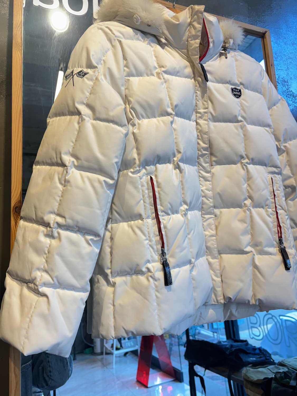 휠라 퀼팅 숏패딩 L 상품이미지3