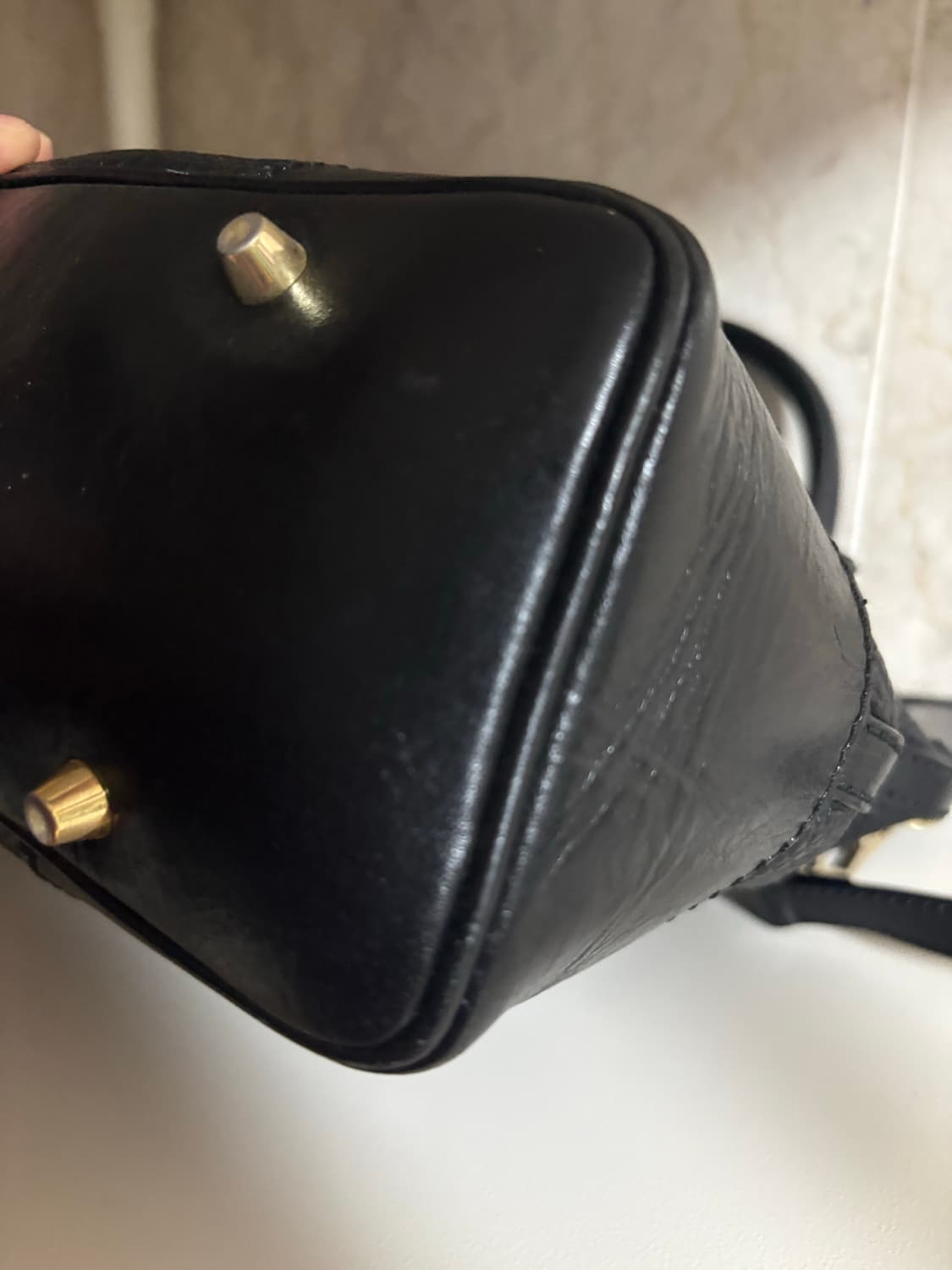 버버리 소가죽 토트백 크로스백 상품이미지7