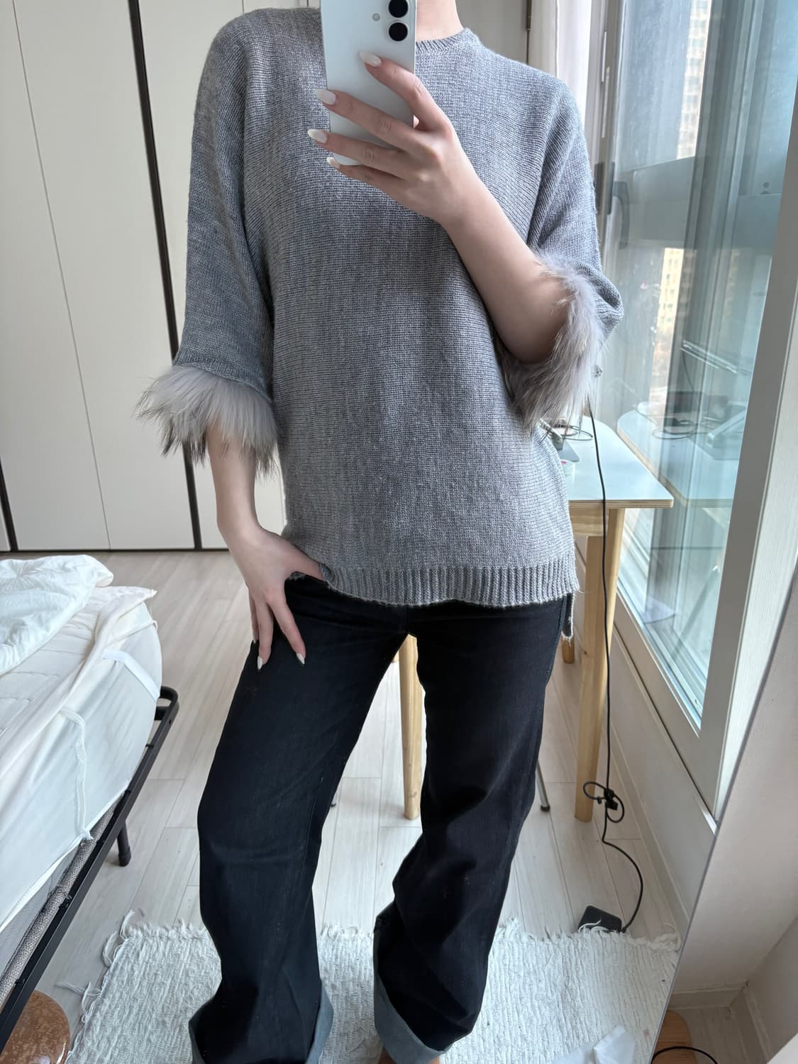 Fur Cuff Knit Top 상품이미지5