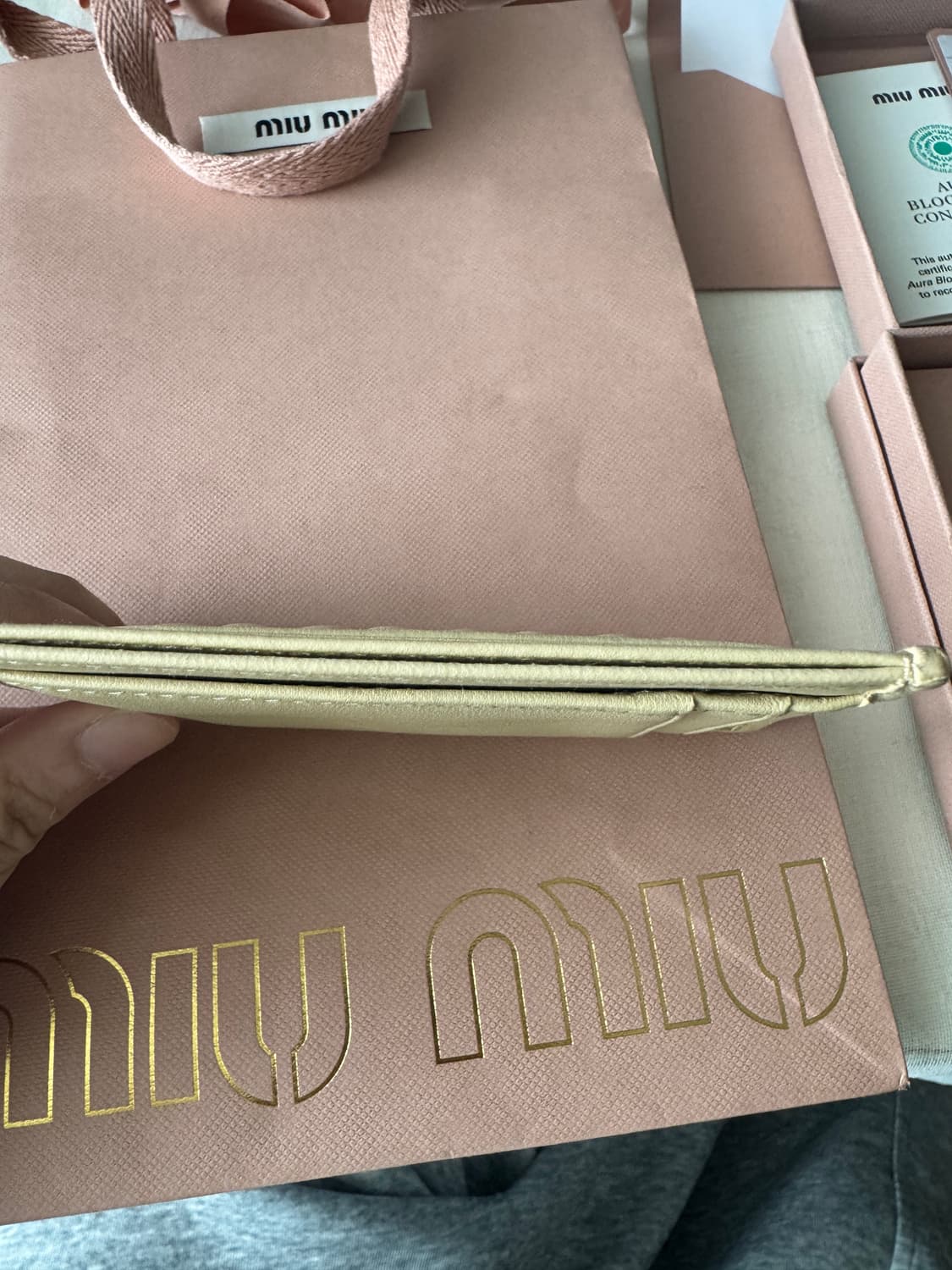 미우미우 마테라쎄 카드지갑(새제품) 상품이미지6