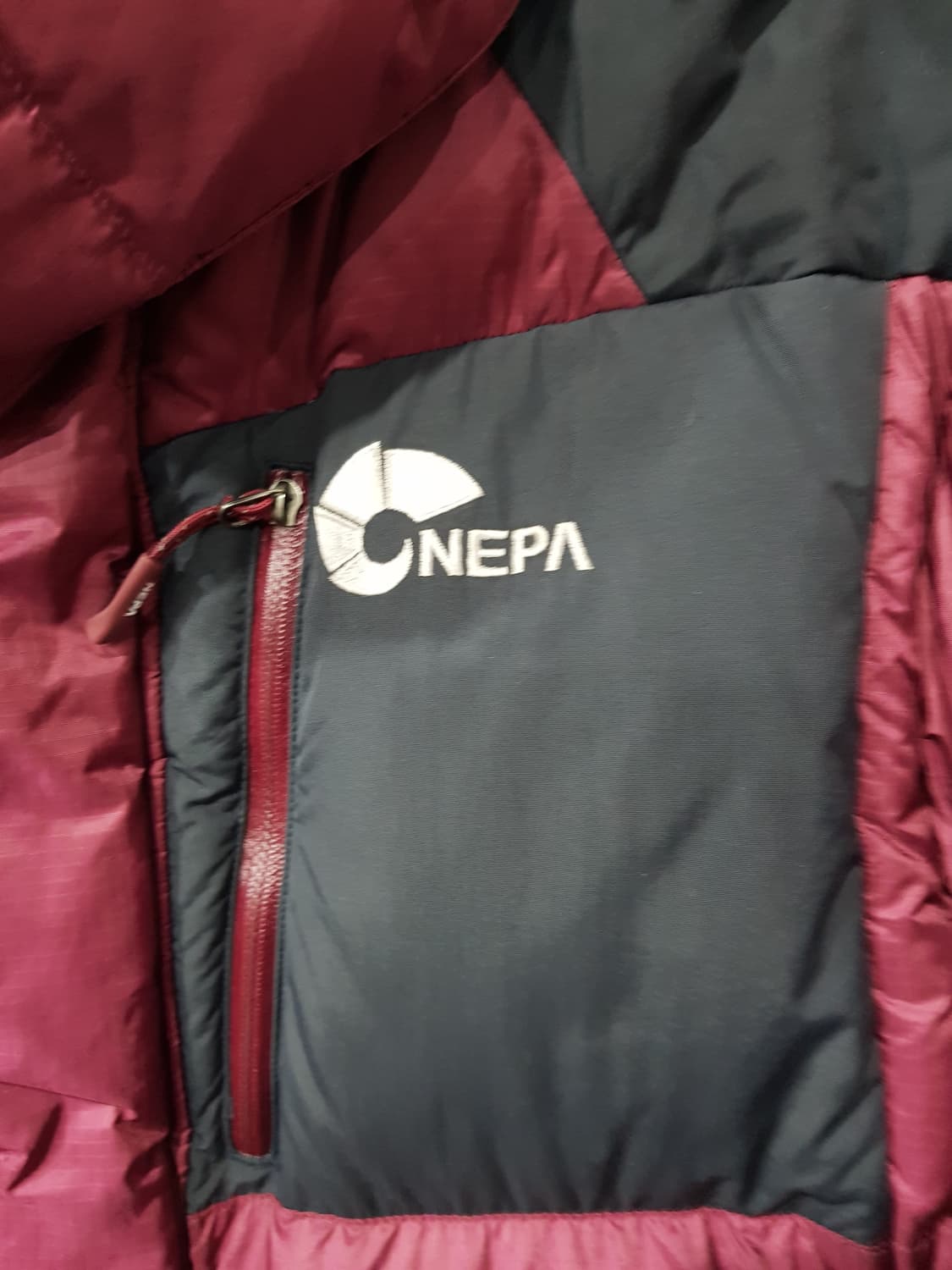 네파 남성 구스다운 패딩 상품이미지4