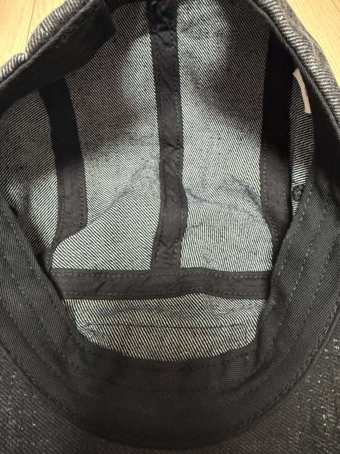 슈프림 코티드 데님 캠프캡 블랙 24SS 상품이미지4