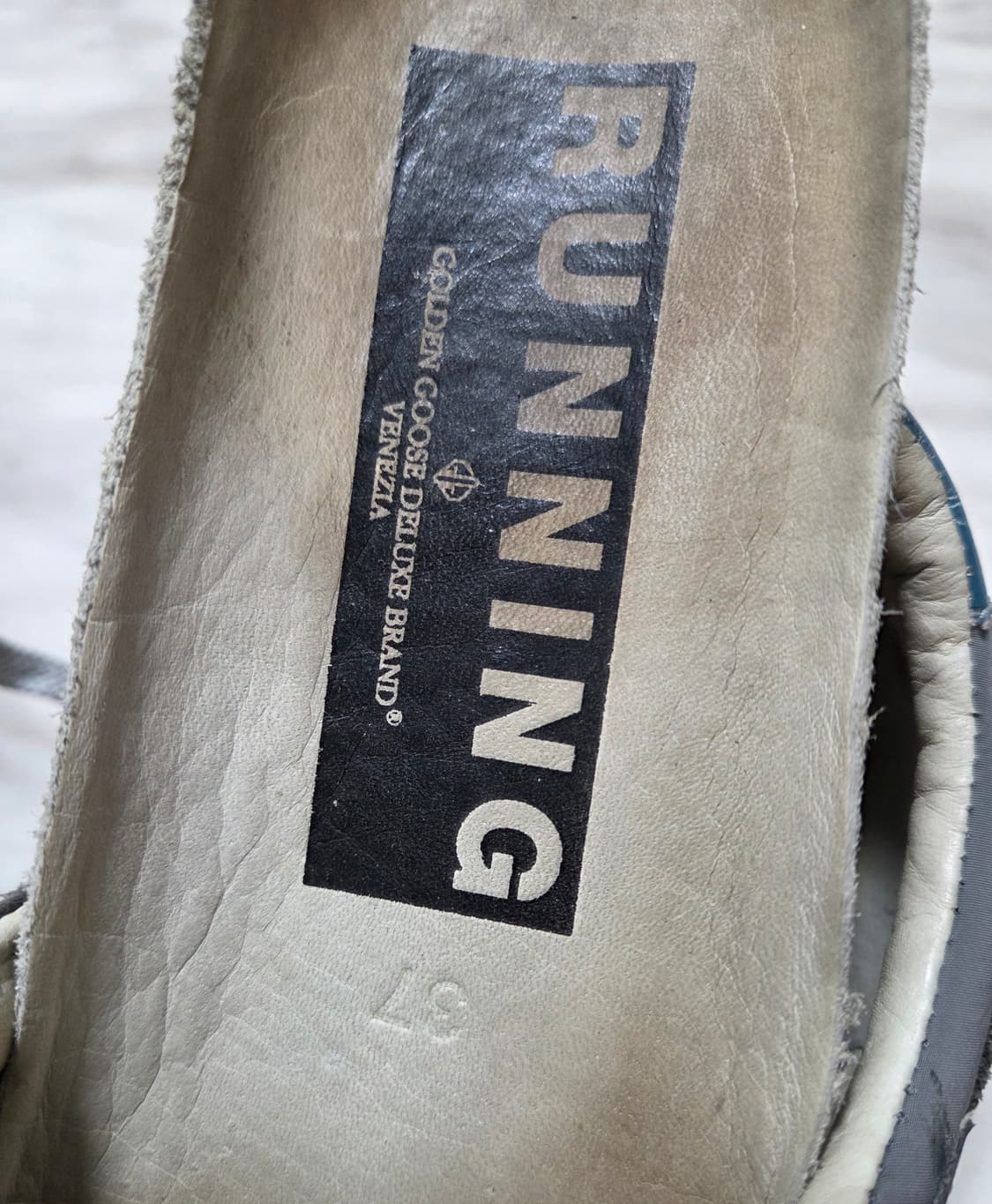 골든구스 러닝 여성 스니커즈 상품이미지10