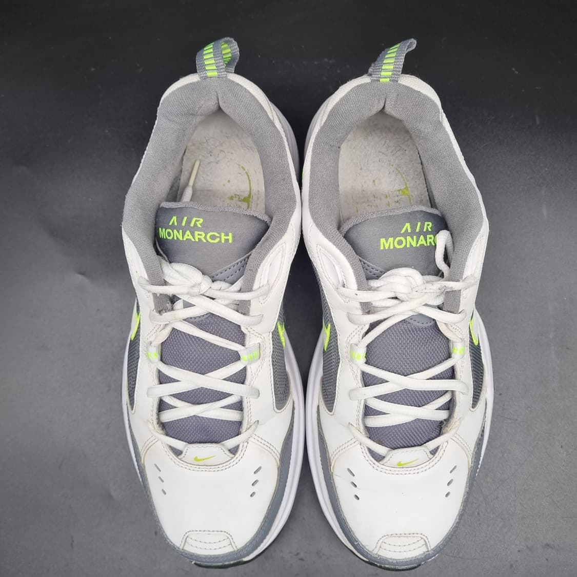 나이키 에어 모나크4 운동화275 상품이미지2