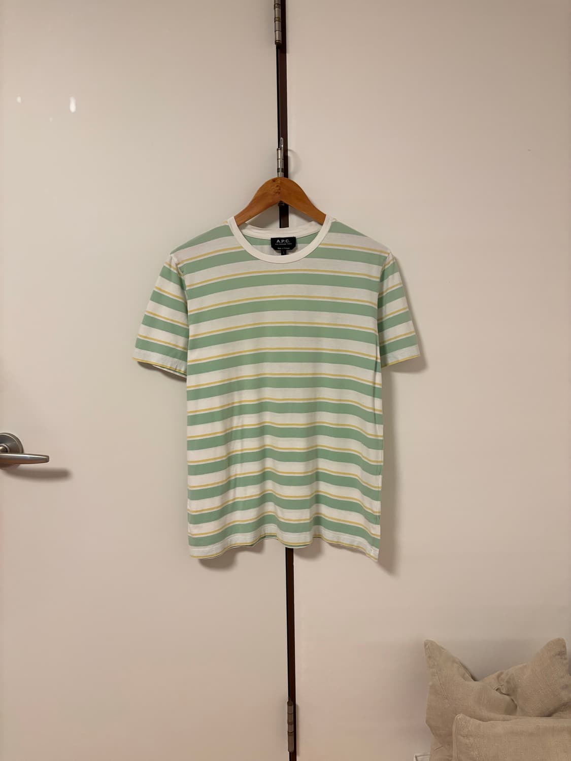 A.P.C Stamp T-shirt 상품이미지1