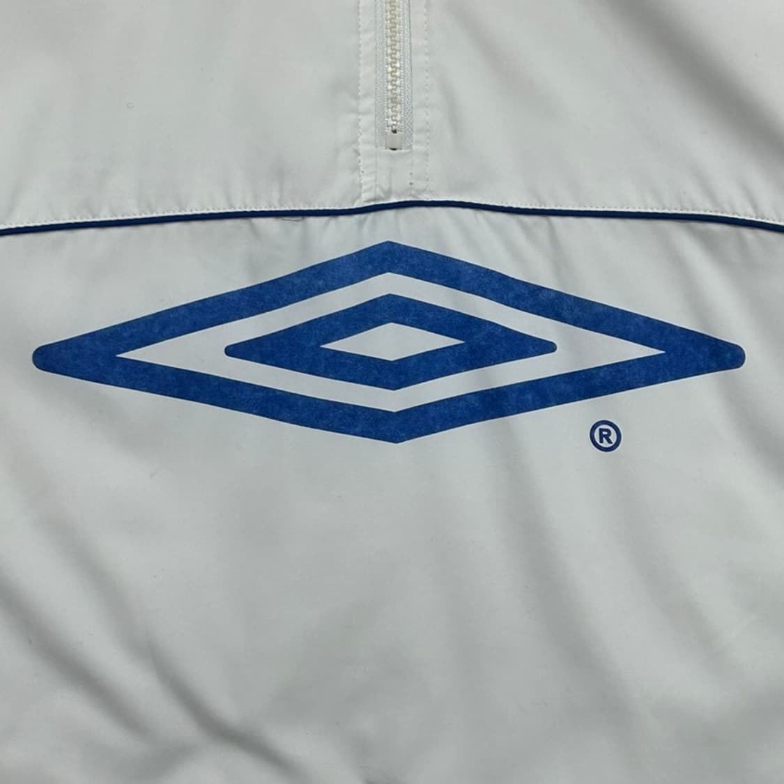 엄브로 올드스쿨 UK SPIRITS 패딩 화이트 105 상품이미지2