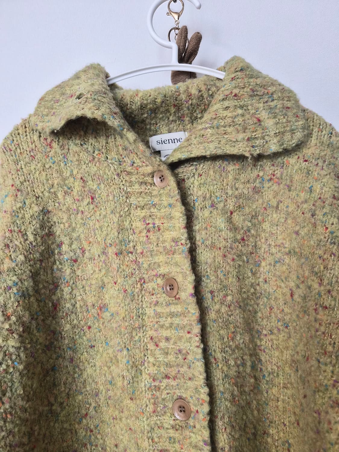 시엔느(sienne) 하이넥 멀티 컬러 니트 가디건 (라임) 상품이미지4