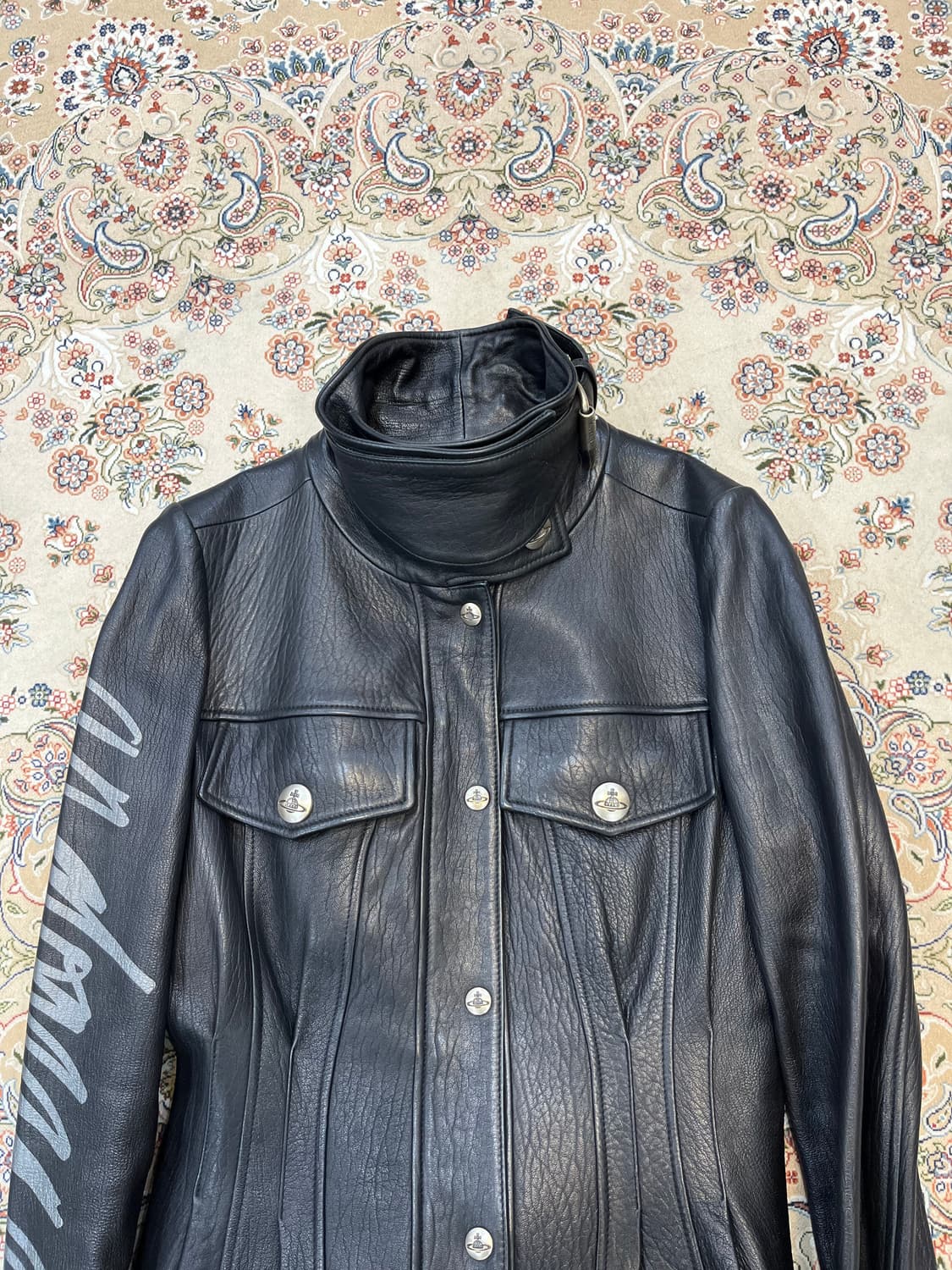 비비안웨스트우드  앵글로매니아 CHAOS 카오스 하이넥 램스킨 자켓 상품이미지3