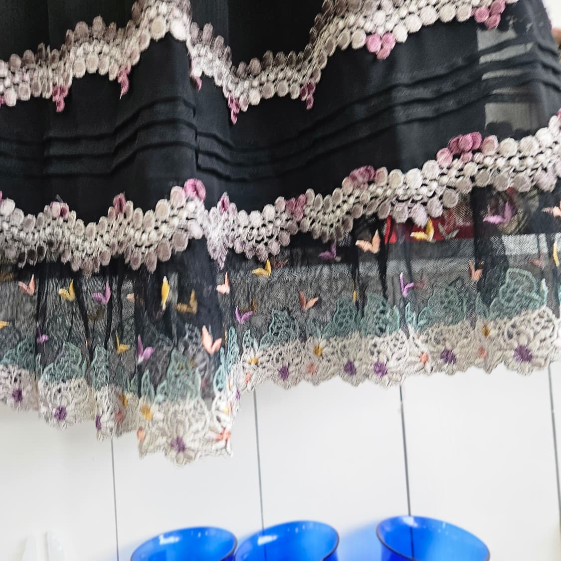 Axes Femme) 레이스 자수 티어드 스커트 상품이미지4