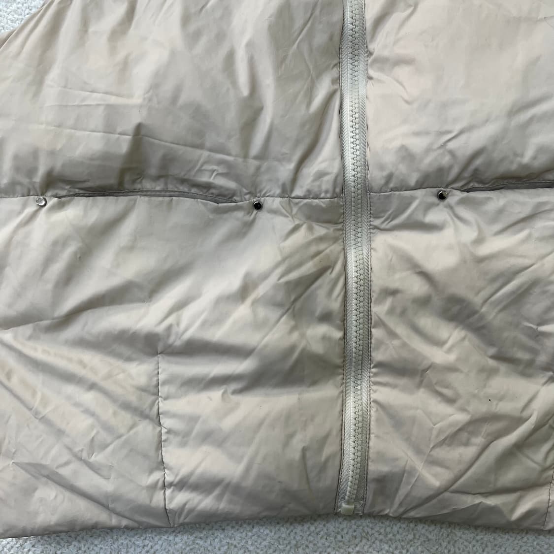 실측확인 고급 삼각로고 패딩 조끼 0317M 상품이미지3