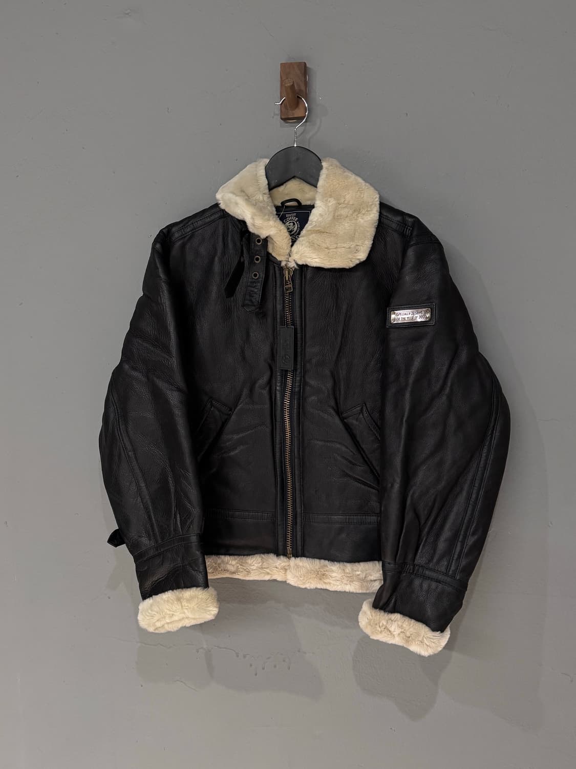 산토리 보스 커피 소가죽 B-3 무스탕  상품이미지2