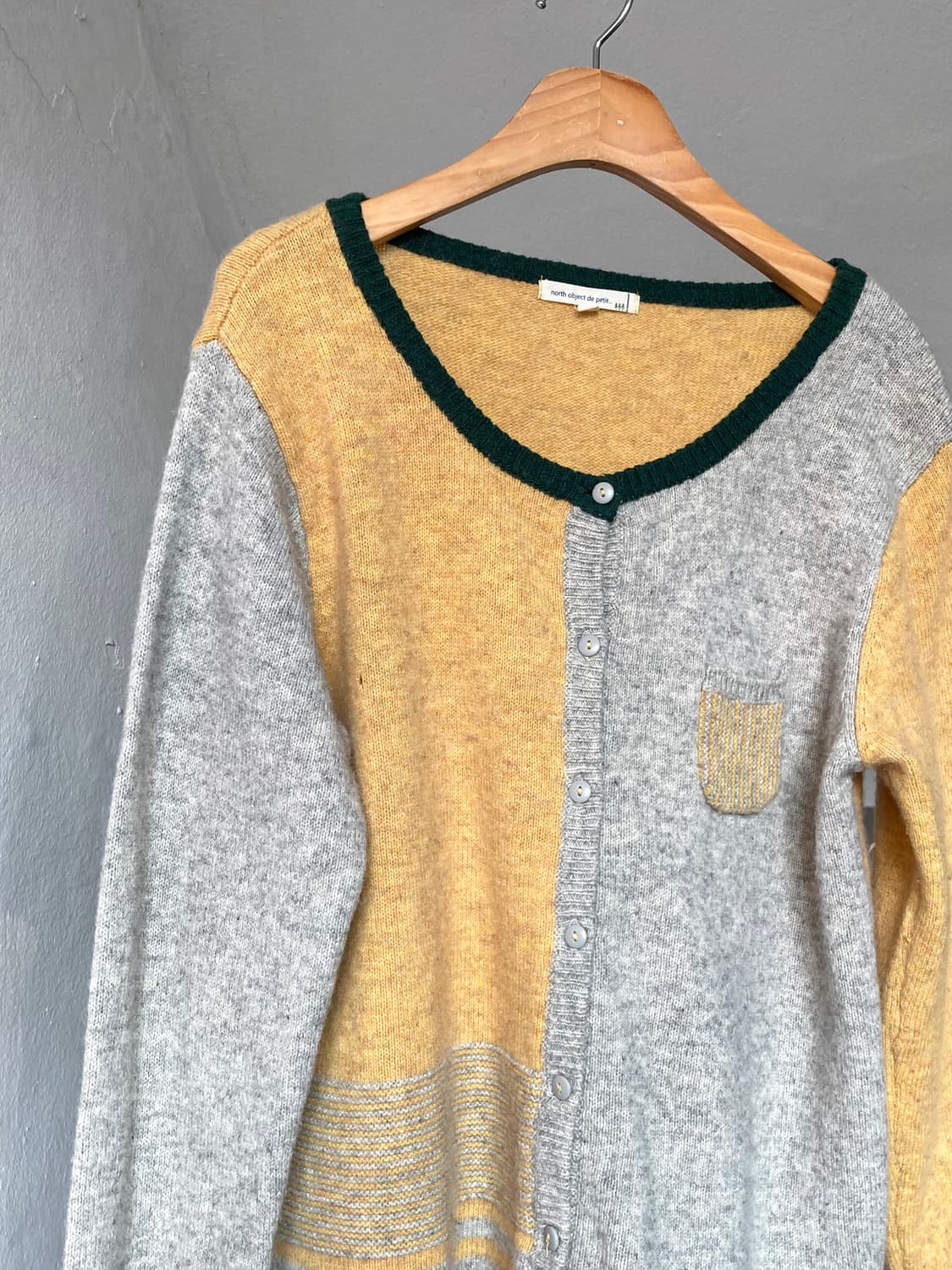 울 배색 세미 크롭 가디건 상품이미지3