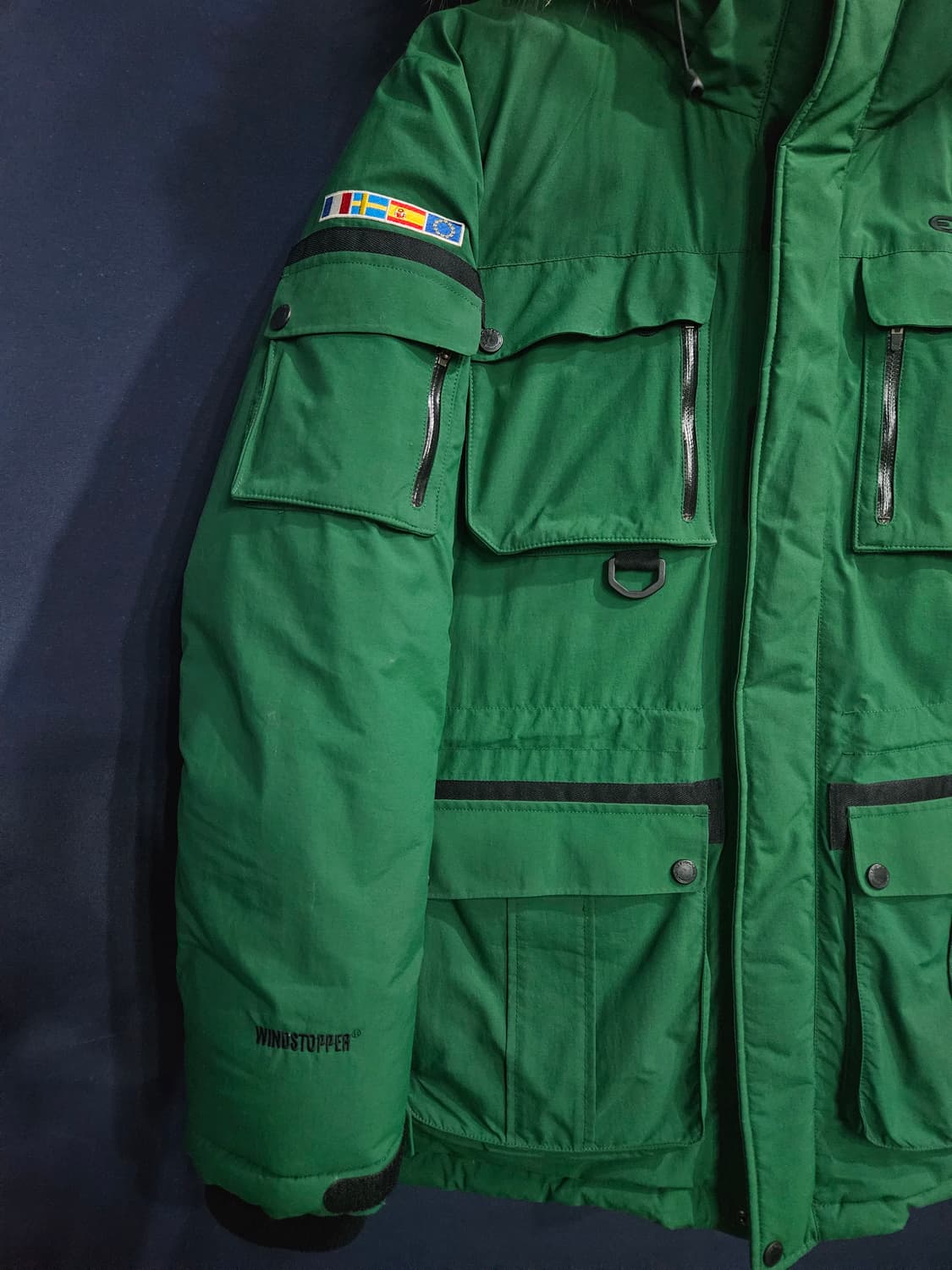 아이더 700필 윈드스토퍼 다크그린 남성100~105구스다운 대장급패딩  상품이미지6