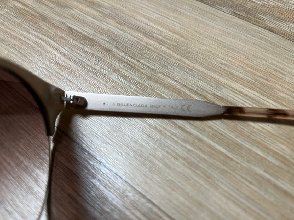 발렌시아가 써클 프레임 선글라스 베이지 상품이미지5