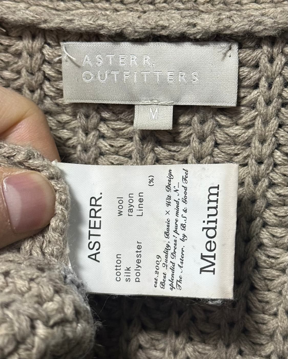 ASTERR. OUTFITTERS 브이넥 니트 스웨터 가디건 베이지 회색 상품이미지5