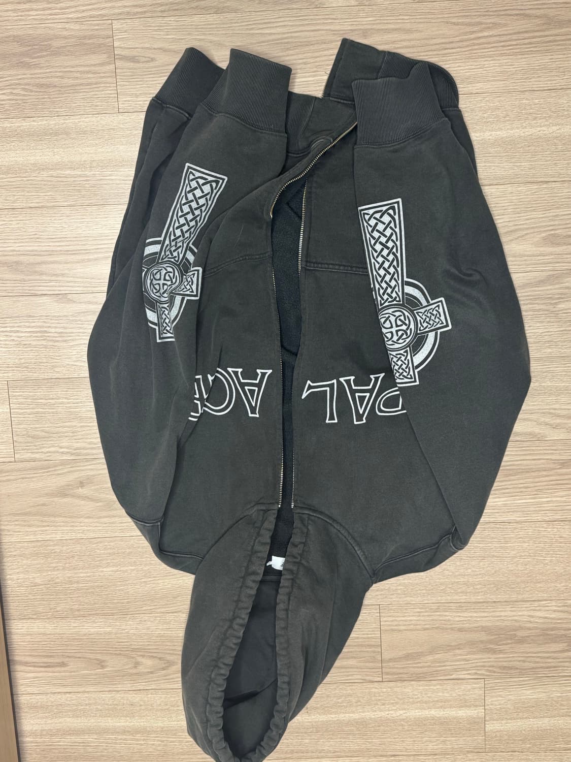 팔라스 셀틱 후드집업 판매합니다 상품이미지5