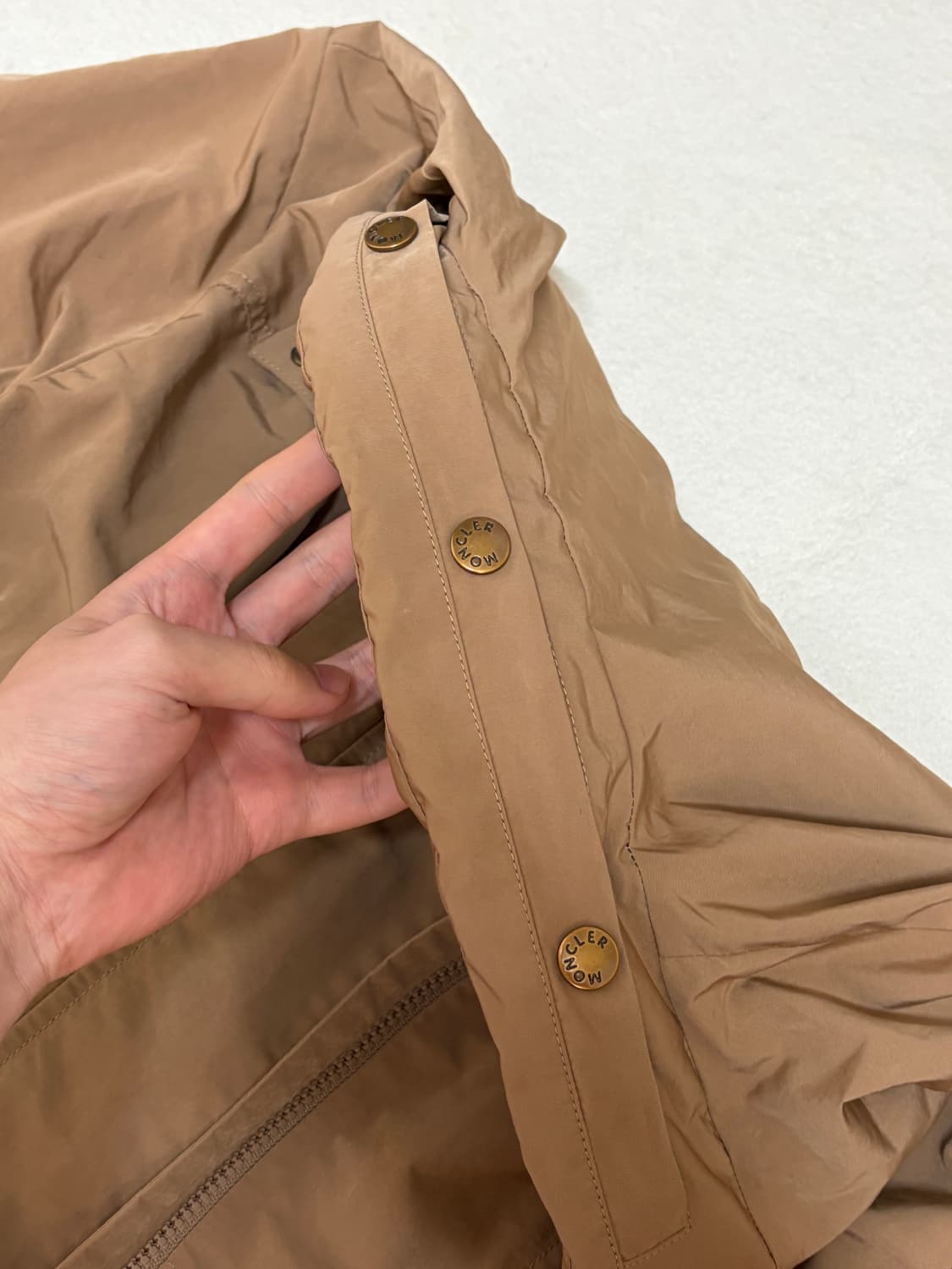 (새거급) 25ss 몽클레어 Nades 바람막이 3 몽클레어 여성 자켓 상품이미지3