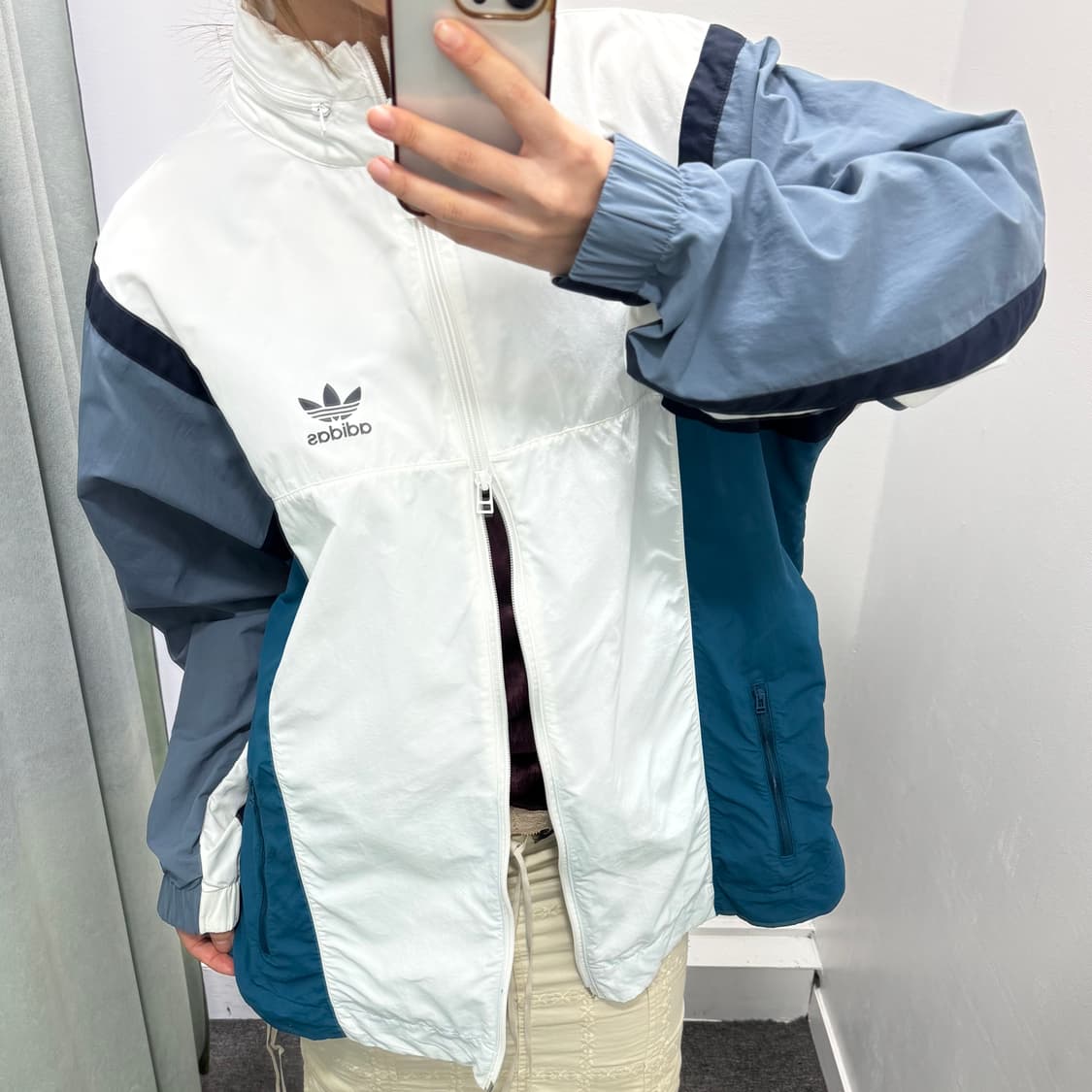 아디다스 화이트 블루 투웨이 바람막이 상품이미지2