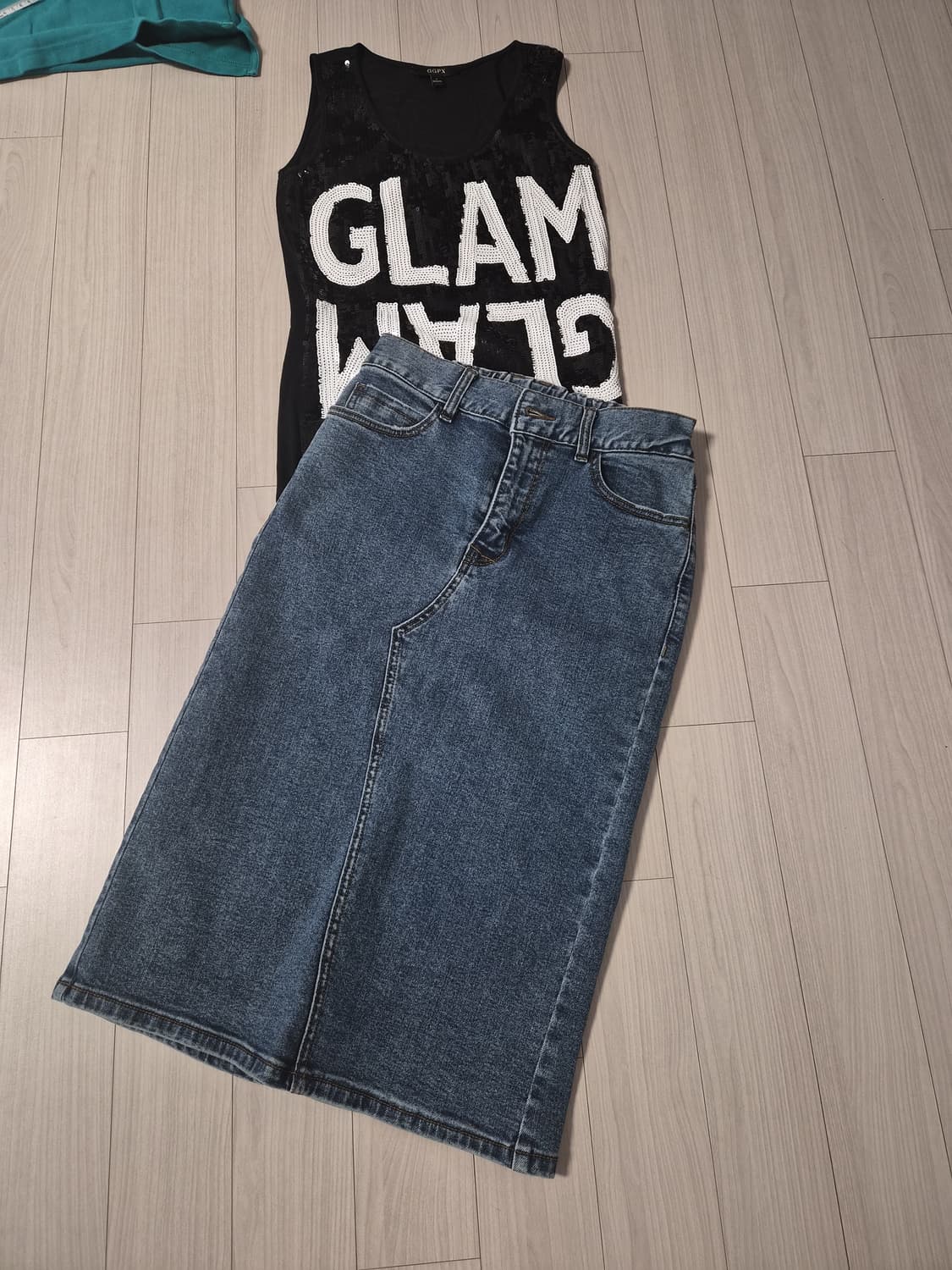 [GGPX] 정품 글램 시퀸 레터링 롱 민소매 티셔츠 상품이미지1