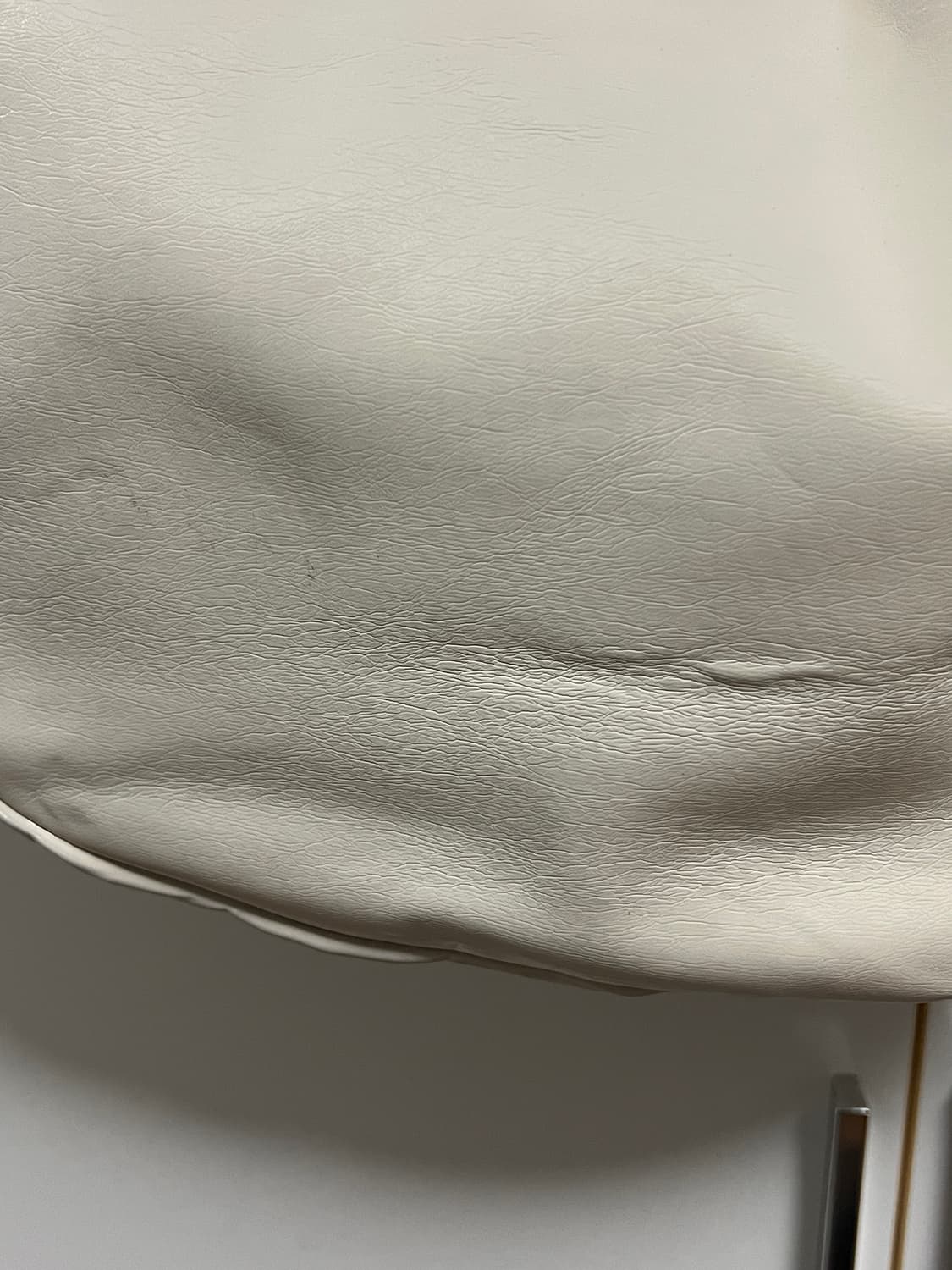 팔렛 크랙 레더 아이보리 문백 상품이미지8