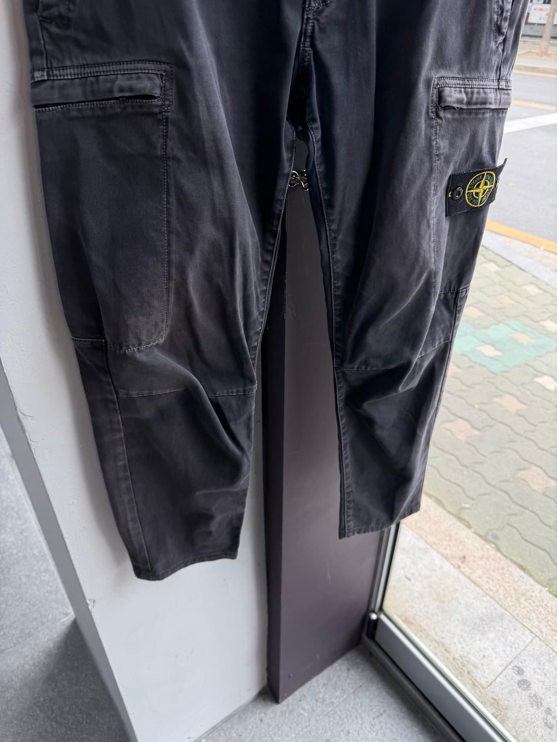 32/ 스톤아일랜드 가먼트다이드 워싱 카고팬츠 상품이미지4