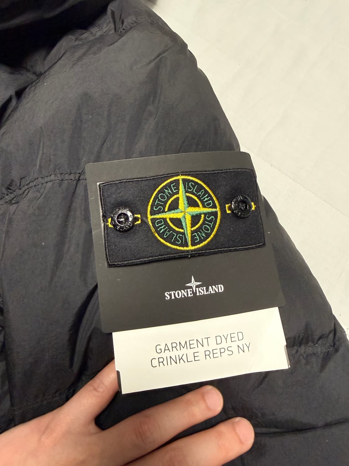25FW 스톤아일랜드 크링클랩스 패딩 블랙 L사이즈 상품이미지3