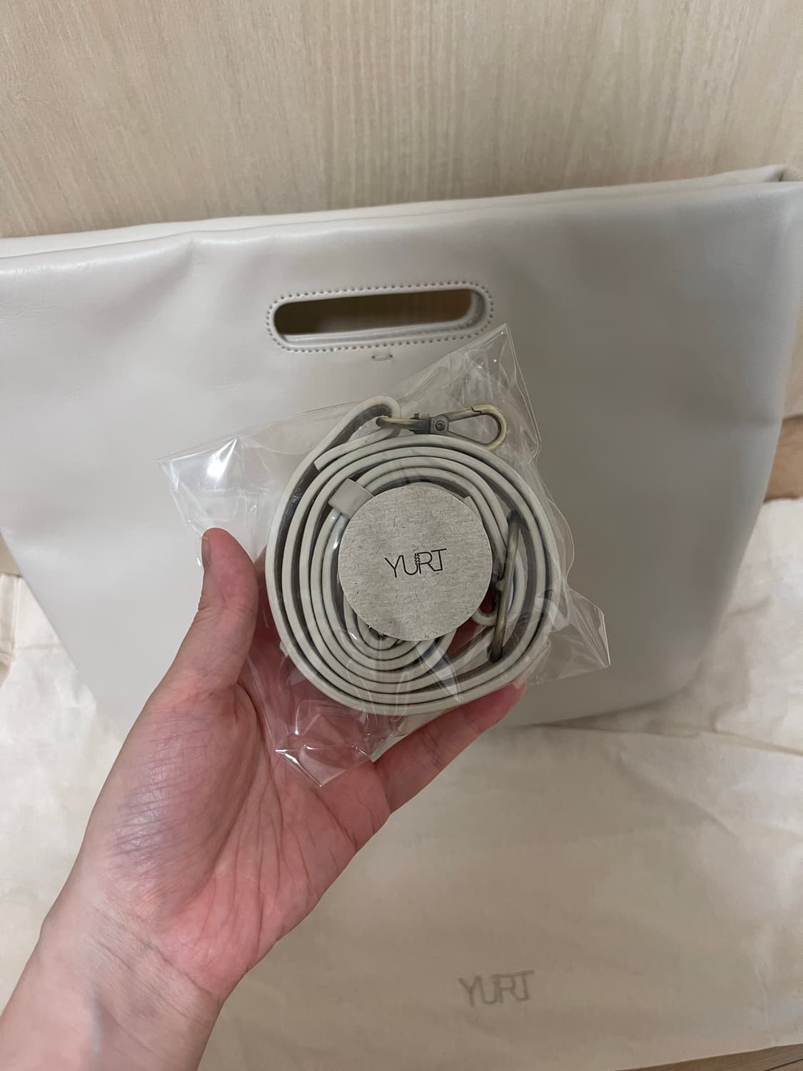 [새상품]유르트 YURT LEAH 리아 백 아이보리  상품이미지2