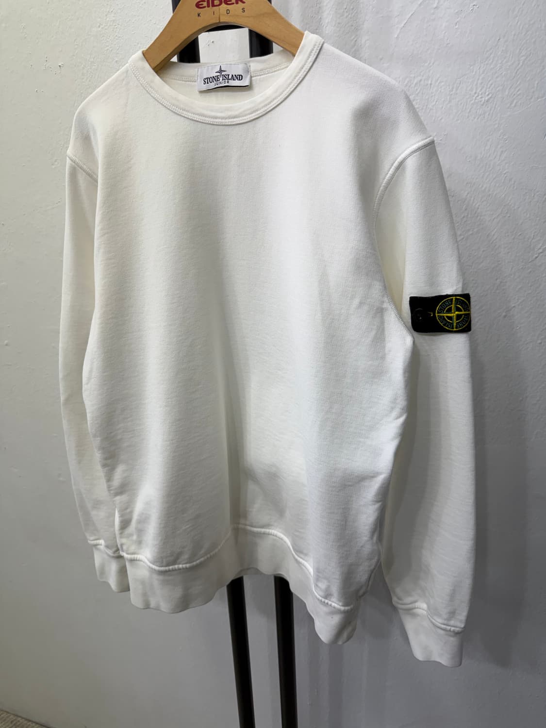 정품) 스톤아일랜드 신형 주니어 및 여성 맨투맨 12y 상품이미지3