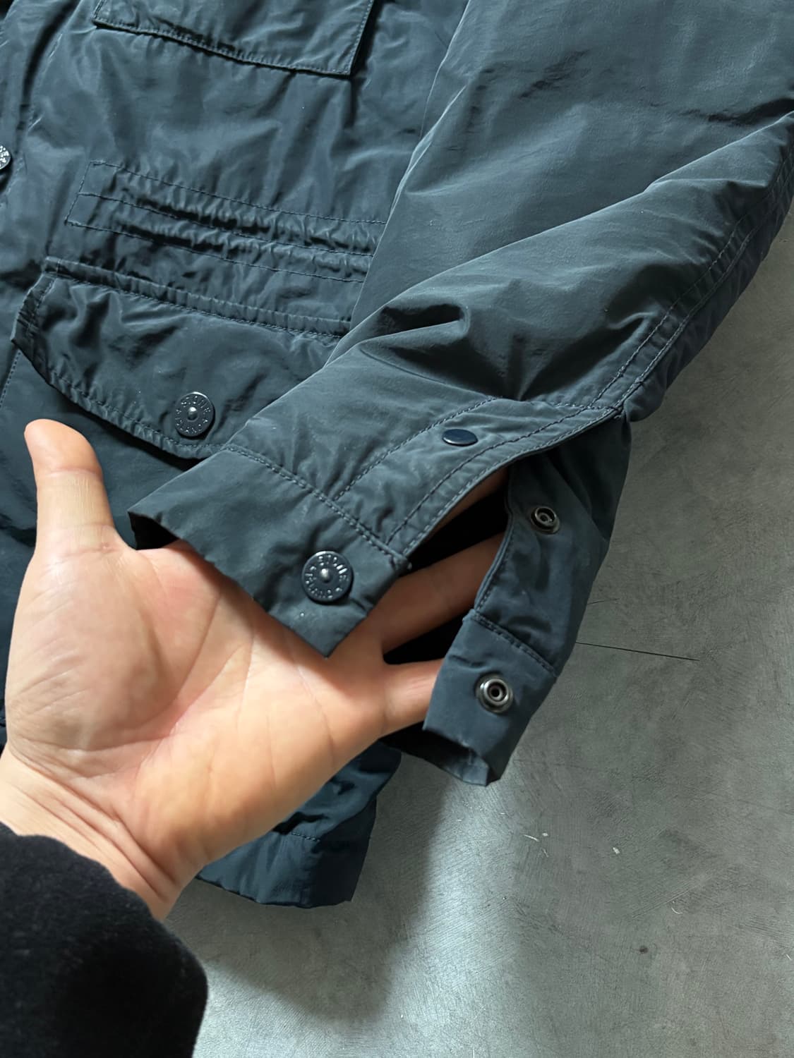 Stone-Island 스톤아일랜드 마이크로랩스 와펜 다운 자켓  상품이미지7