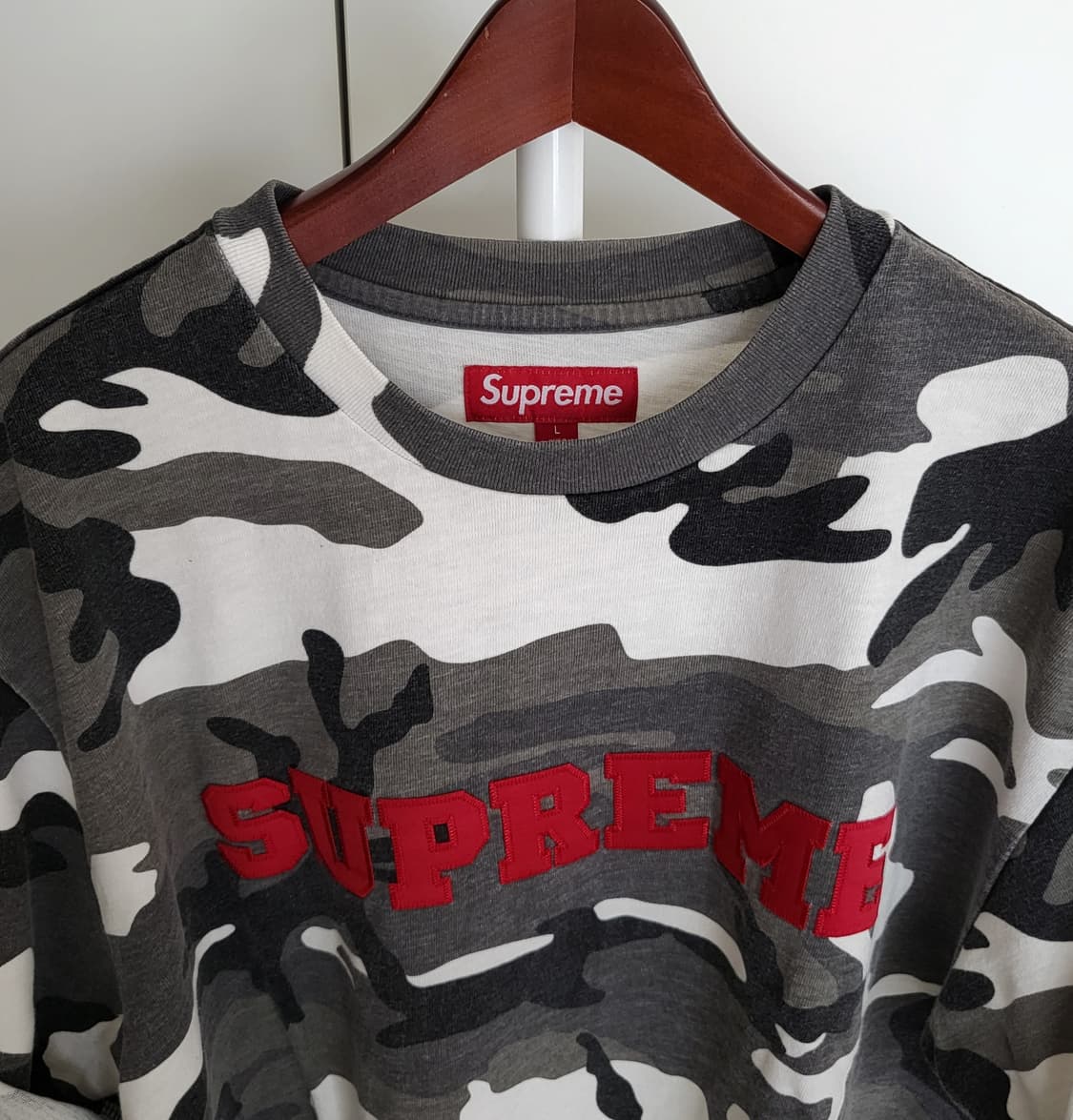 슈프림 컬리지에이트 숏슬리브 탑 스노우 카모  상품이미지2